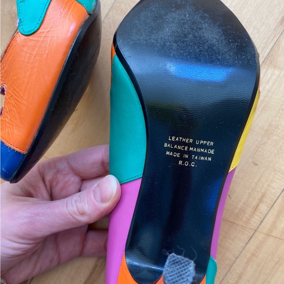 Vintage 80s color-blocked Candies heels. Size 7. - Picture 4 of 4